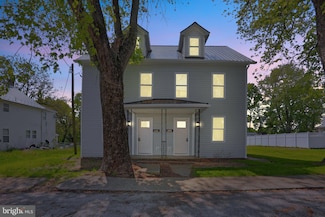 15729 Fenton Ave, Williamsport, MD 21795