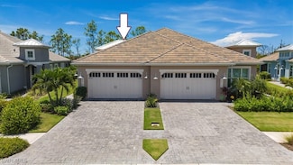 6419 Negril Isle Dr, Naples, FL 34113