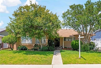 18633 Gledhill St, Northridge, CA 91324