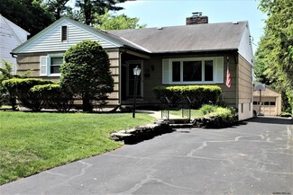 1464 Grenoside Ave, Schenectady, NY 12308