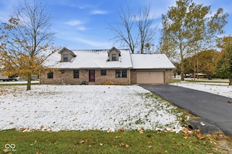 427 Mill Springs, Fillmore, IN 46128