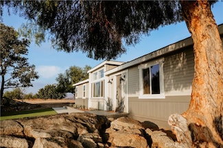 39220 Gray Squirrel Rd, Temecula, CA 92592