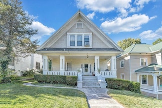 216 Alleghany St, Clifton Forge, VA 24422