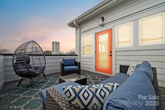 2132 Electric Ln, Charlotte, NC 28205