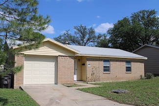 2017 Stanton St, Brady, TX 76825