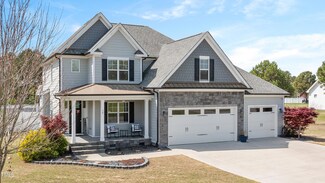 14 E Saddle Ct, Clayton, NC 27527