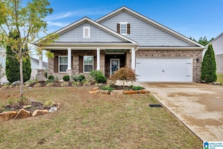 261 Rock Dr, Gardendale, AL 35071