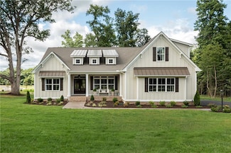 8581 Roden Dr, Mechanicsville, VA 23111