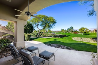 428 Tomahawk Dr, Palm Desert, CA 92211