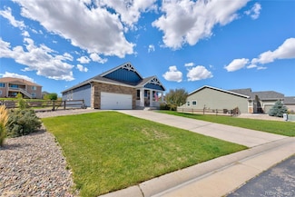 5608 En Joie Place, Elizabeth, CO 80107