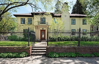 1769 Dupont Ave S Unit 1, Minneapolis, MN 55403