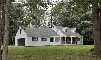 29 N Fairview St, Littleton, NH 03561