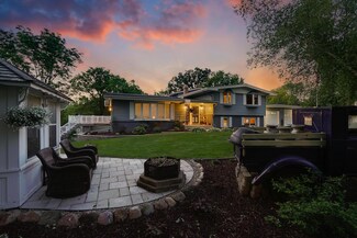 108 1st St, Kenyon, MN 55946