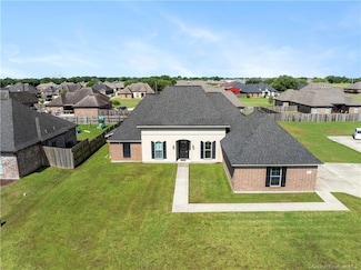 612 Woodland St, Iowa, LA 70647
