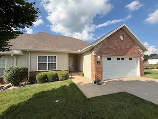 1352 N Sandy Creek Cir Unit 3, Nixa, MO 65714