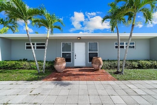 9356 Bloomfield Dr, Palm Beach Gardens, FL 33410