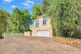 6018 Fenwood Ave, Woodland Hills, CA 91367