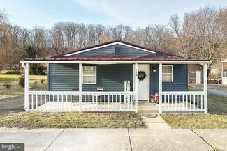 114 E Main St, Windsor, PA 17366
