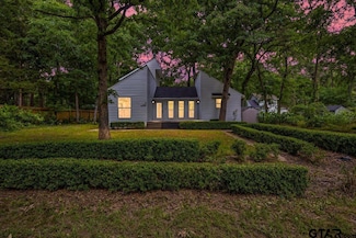 194 Debra Dr, Bullard, TX 75757