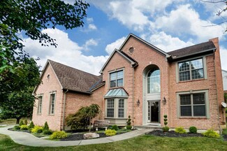2346 Shimmering Bay Ln, Cincinnati, OH 45244