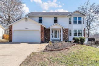 1255 Stephenridge Dr, Saint Charles, MO 63304