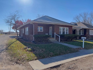307 E Union St, Portland, IN 47371