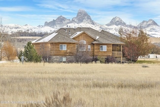 4295 N 10750, Felt, ID 83424