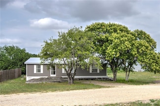 114 Ranger Dr, Sandia, TX 78383