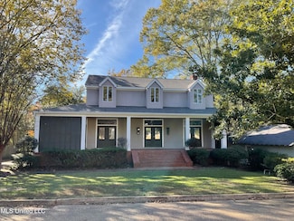44 Avery Cir, Jackson, MS 39211