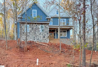 6 Falling Leaf Dr, Travelers Rest, SC 29690