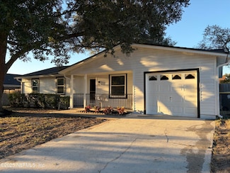 8229 Kesey Ct, Jacksonville, FL 32244