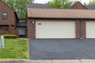 108 Patio Dr, Endicott, NY 13760