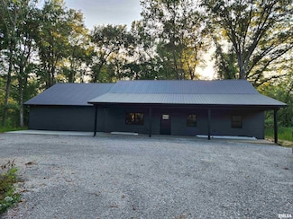 14063 N Link Ln, Dix, IL 62830