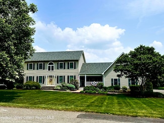 1 Jonathan Ct, Highland, NY 12528