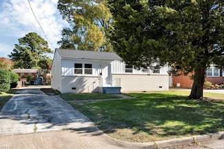 26 Sharon Ct, Hampton, VA 23666