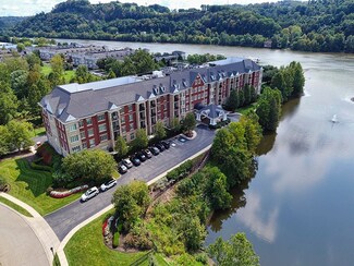 100 Vista Cir Unit 206, Pittsburgh, PA 15238