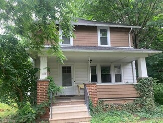 188 Beech St, Berea, OH 44017