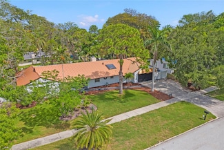 1112 Montezuma Dr, Bradenton, FL 34209