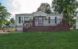 3012 Appleton Ave, Independence, MO 64052