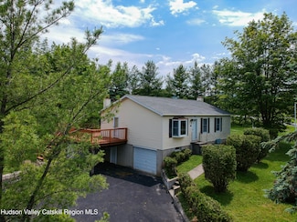 131 Panorama Dr, East Durham, NY 12423