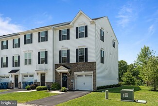 212 Macdonald Ave, Wyncote, PA 19095