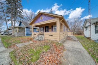 228 Wall St, Jackson, MI 49203