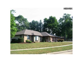 110 Cedar Ct, Seville, OH 44273