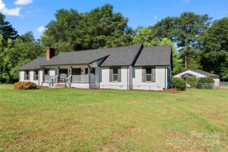 3074 Cane Mill Rd, Lancaster, SC 29720