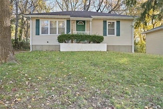 128 Connolly Dr, Saint Louis, MO 63135