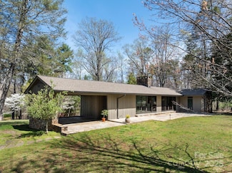 123 Fox Covert Ln, Tryon, NC 28782