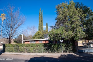 38 Chula Vista Ln, Nogales, AZ 85621