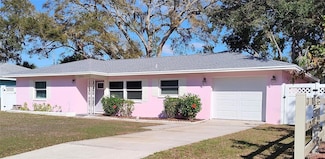 675 Marjon Ave, Dunedin, FL 34698