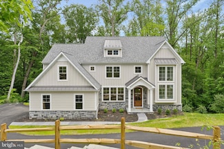 17 Langton Ln, Newtown Square, PA 19073