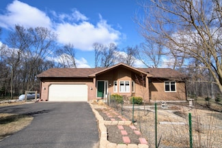 32524 Evergreen St NW, Cambridge, MN 55008
